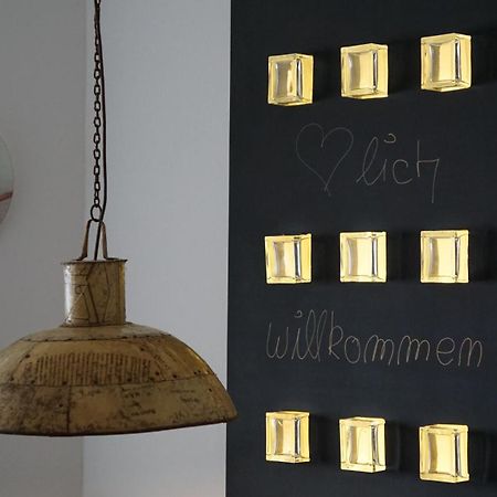 Ferienwohnung Sabine Jacoby Winningen Exterior photo